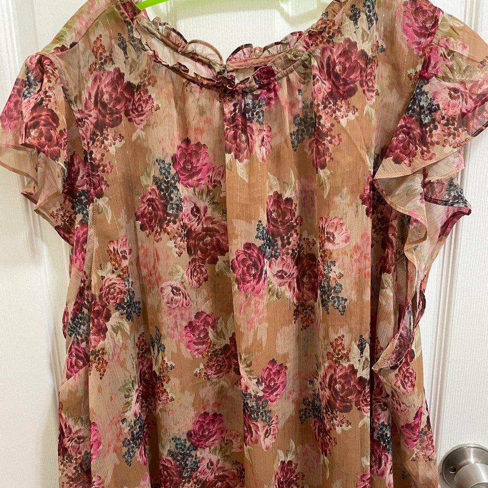 Torrid Crinkle Chiffon Mock Neck Sheer Floral Tank - Size 5